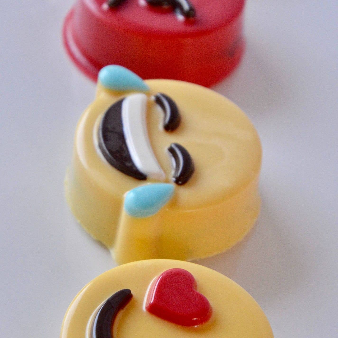 $3 Chocolate Covered Emoji Oreos: Heart Eyes
