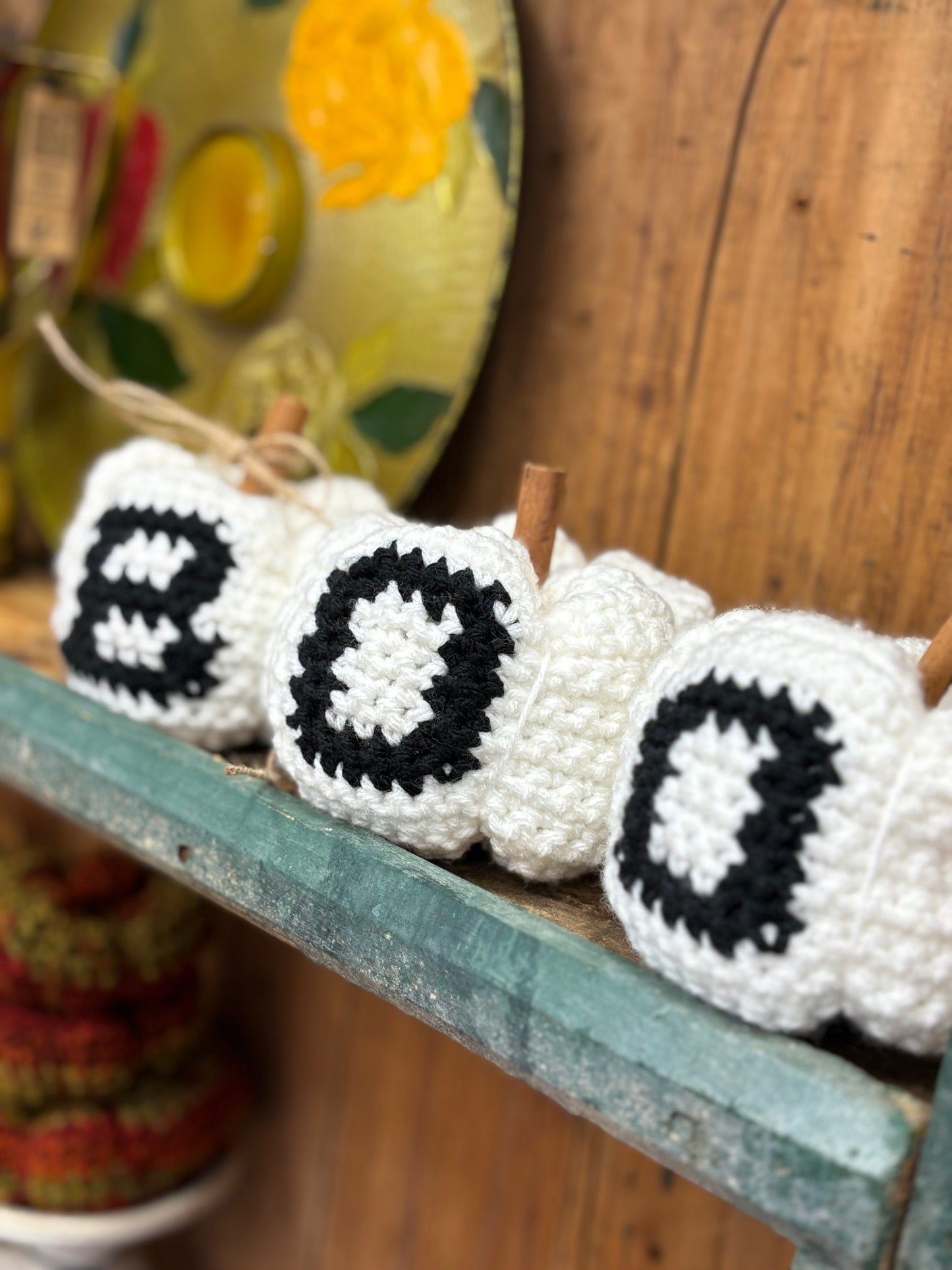 BOO Pumpkins White/Black