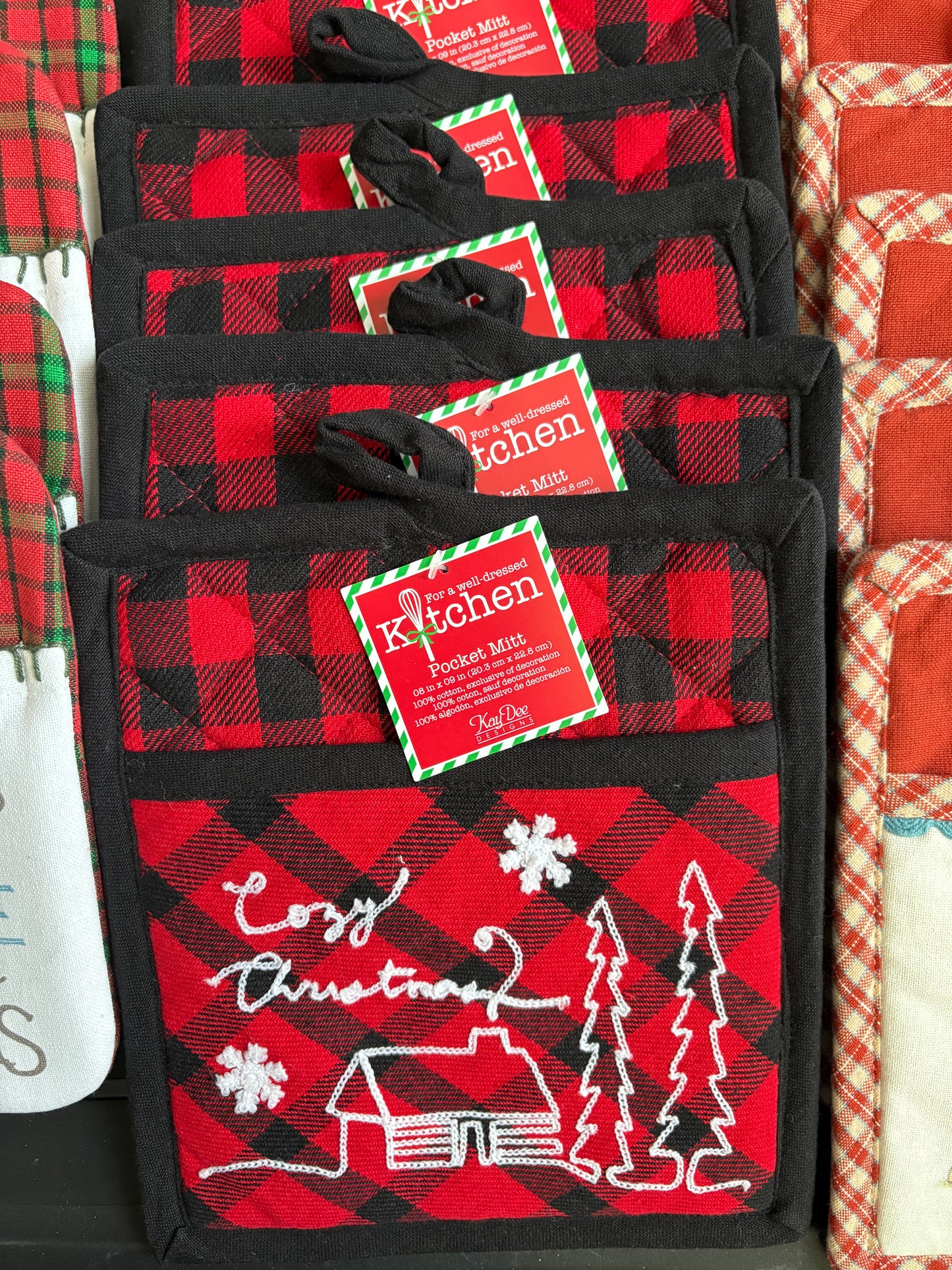 Cozy Christmas Kitchen Pocket Mitt- $4 or 5/$15 (Mix & Match)