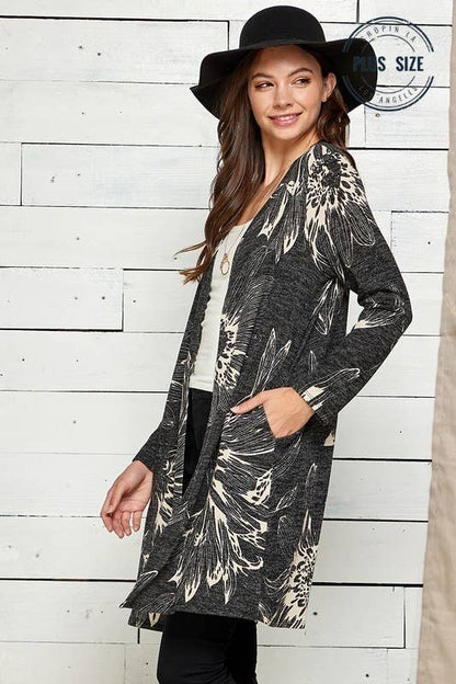 PLUS SIZE FLORAL PRINT SOFT POCKET CARDIGAN: MAUVE COMBO / 2X