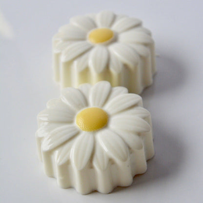 Daisy Flower Chocolate Covered Oreos : White