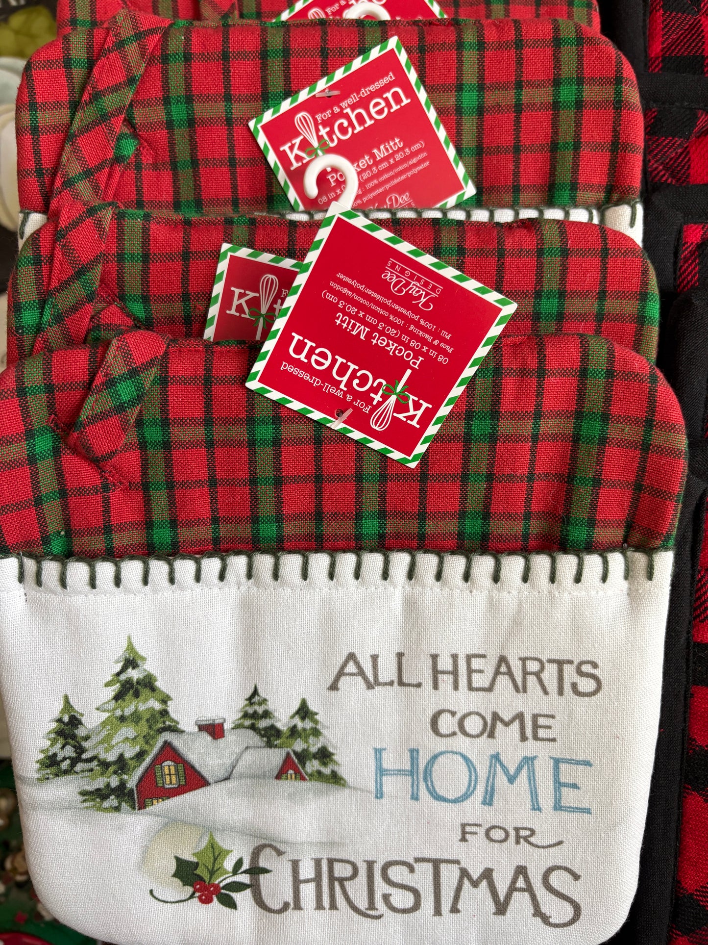 All Hearts Christmas Kitchen Pocket Mitt- $4 or 5/$15 (Mix & Match)